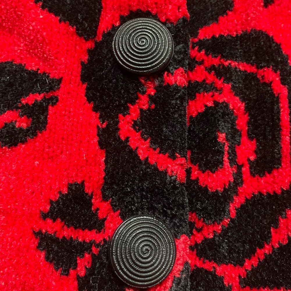 Vintage 90s Michael Simon Red Black Rose Chenille Cardigan L coquette goth - Picture 3 of 7